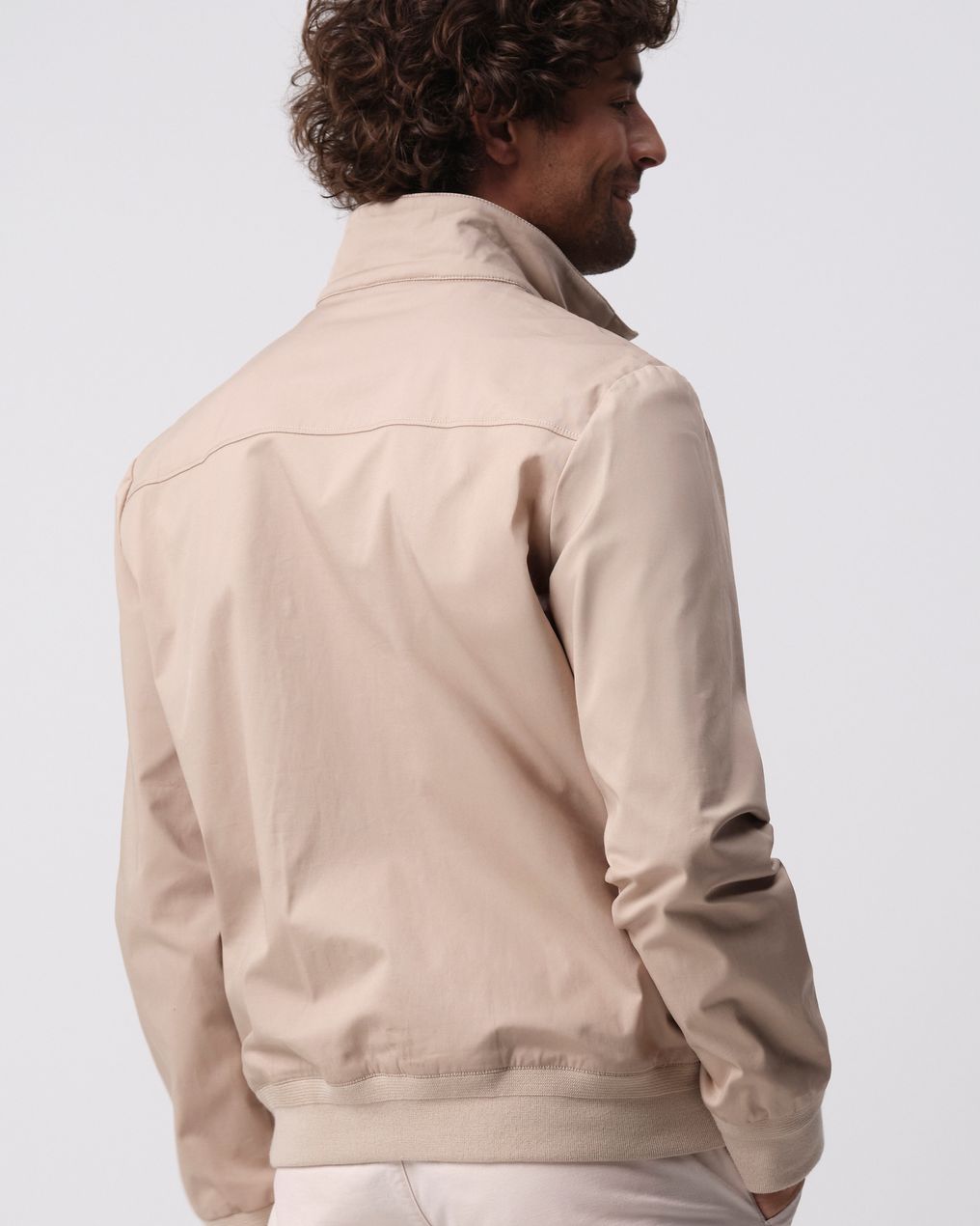 Campbell Cullum Veste