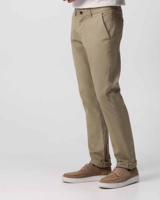 Campbell Henry Chino