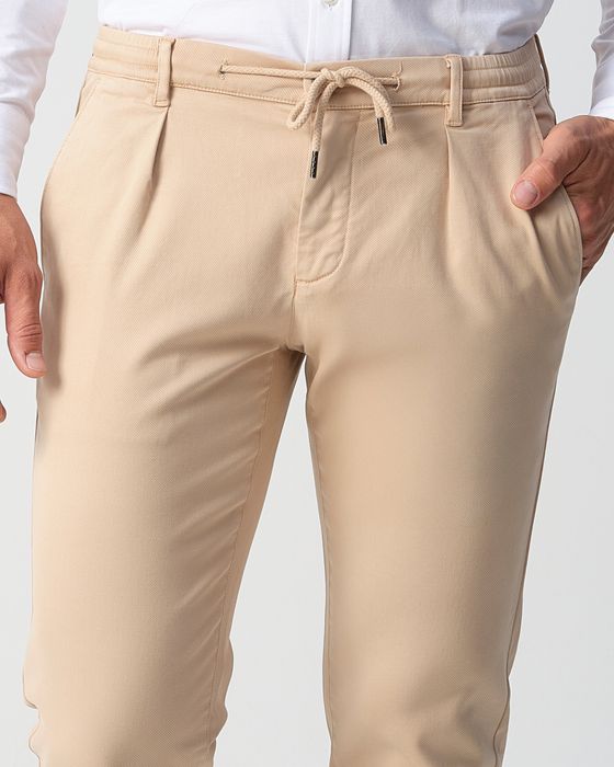 Campbell Chino